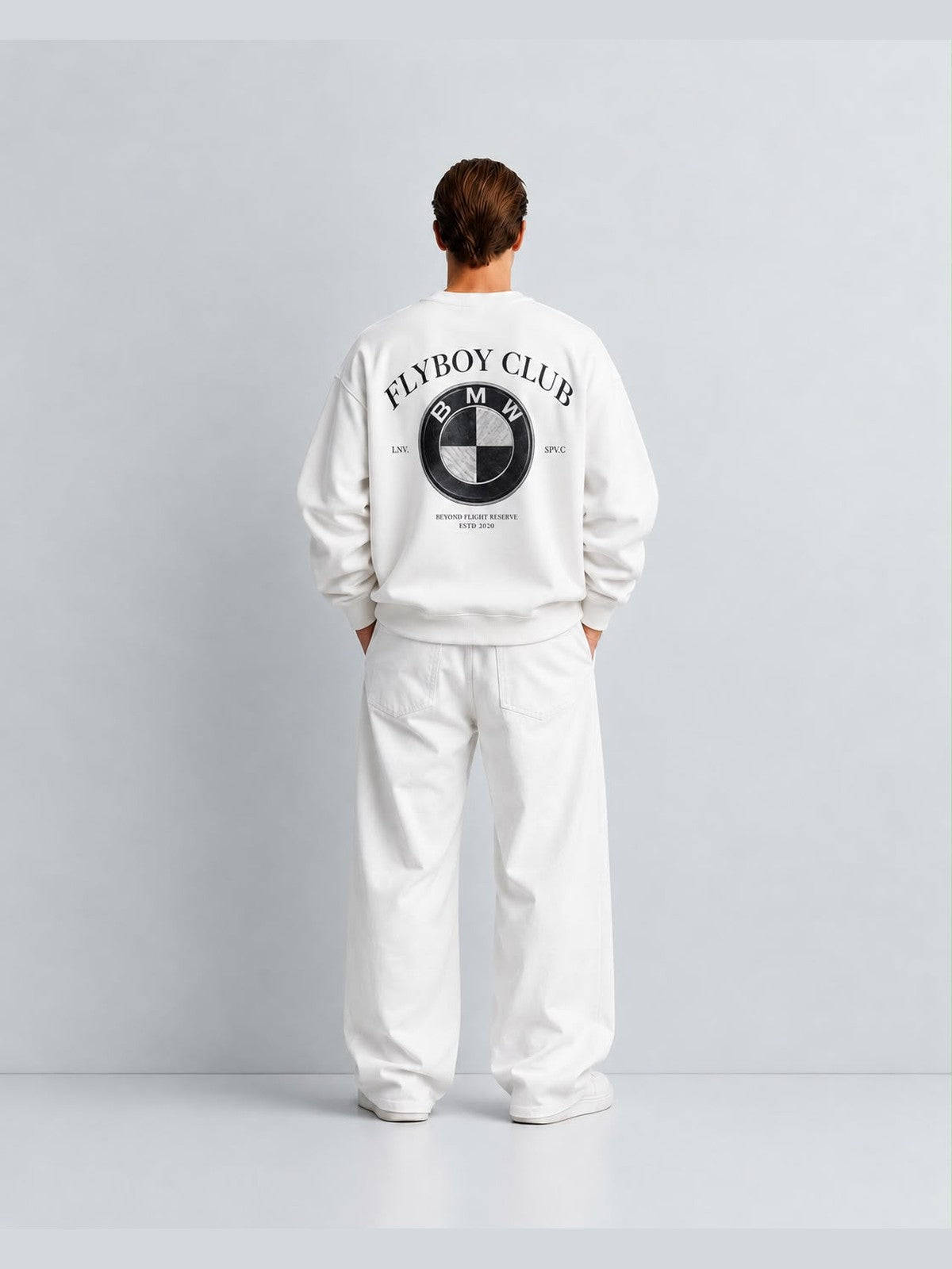 Flyboy Club Amblem Baskılı Oversize Sweat - Beyaz - LARWEAR